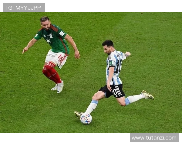 足球明星风采大揭秘精彩瞬间与个人成就全方位介绍